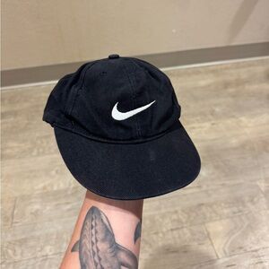 Vintage Nike Black Snap Back 100% Cotton